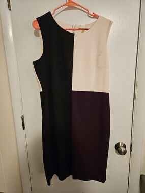 Tommy Hilfiger Black, Cream & Plum Colorblock Midi Dress